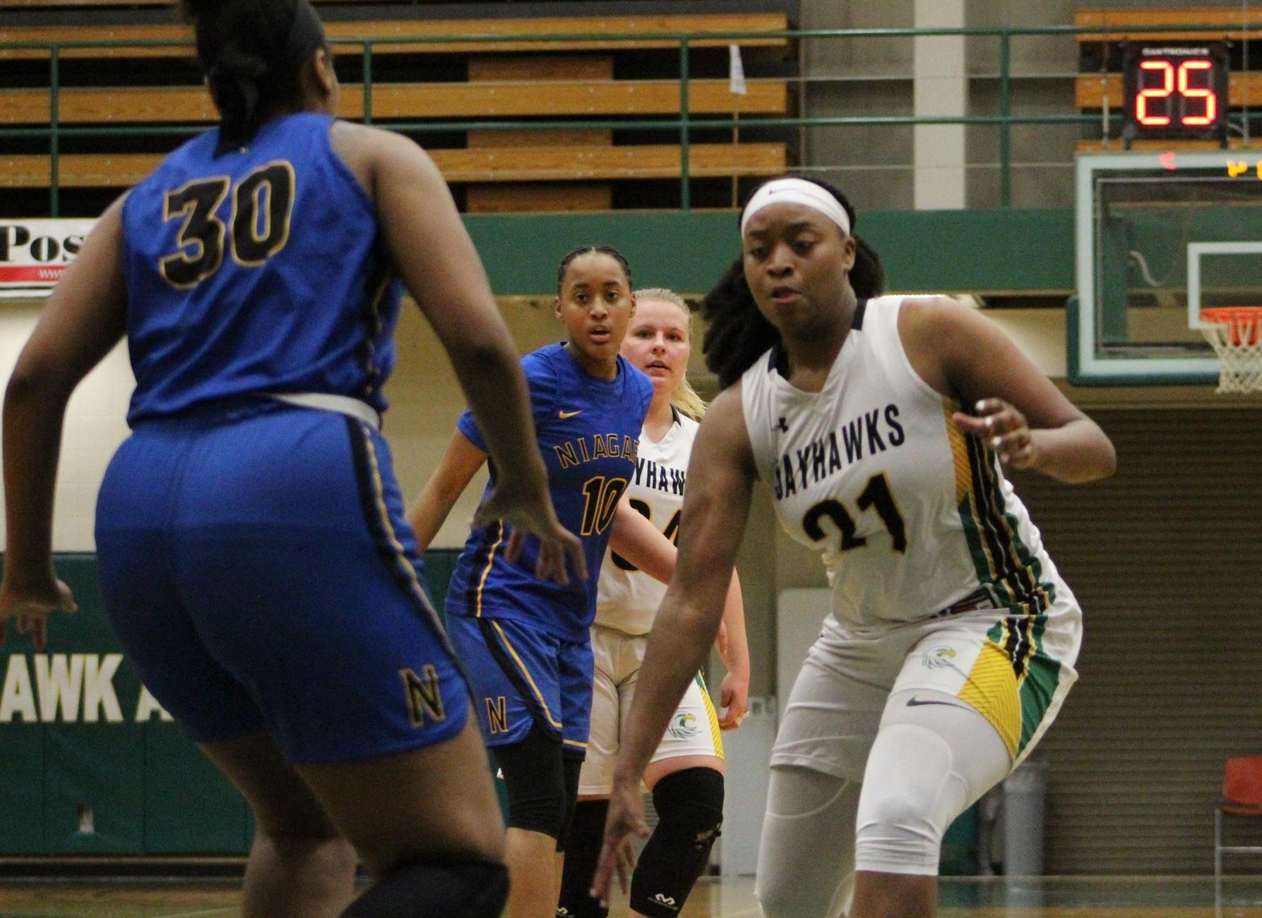 Hicks Scores Career-High 33 points; Jayhawks Fall to NCCC at Home