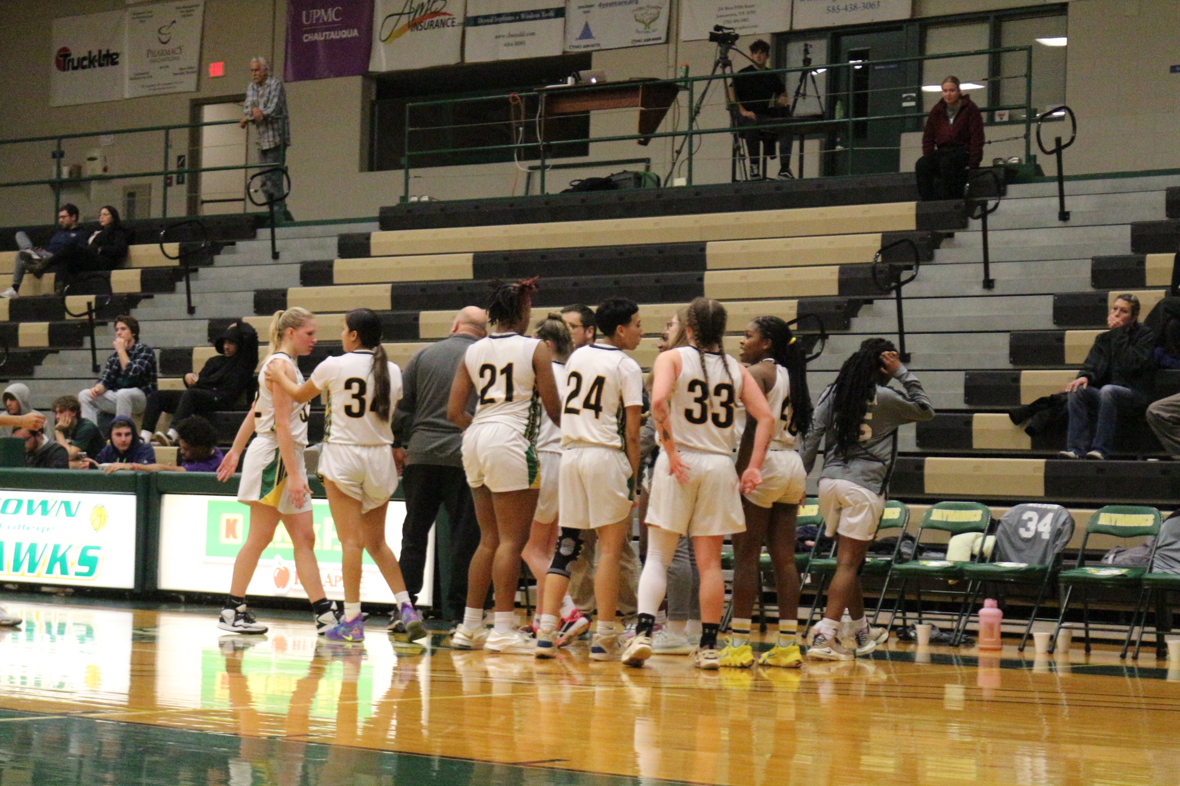 Women's Basketball To Face Monroe CC In Region 3 Semifinals